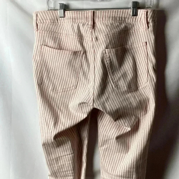 LC LAUREN CONRAD SKINNY CROP JEANS SIZE 12 SOFT RED STRIPE RAW HEM GUC CLEAN - Picture 7 of 13
